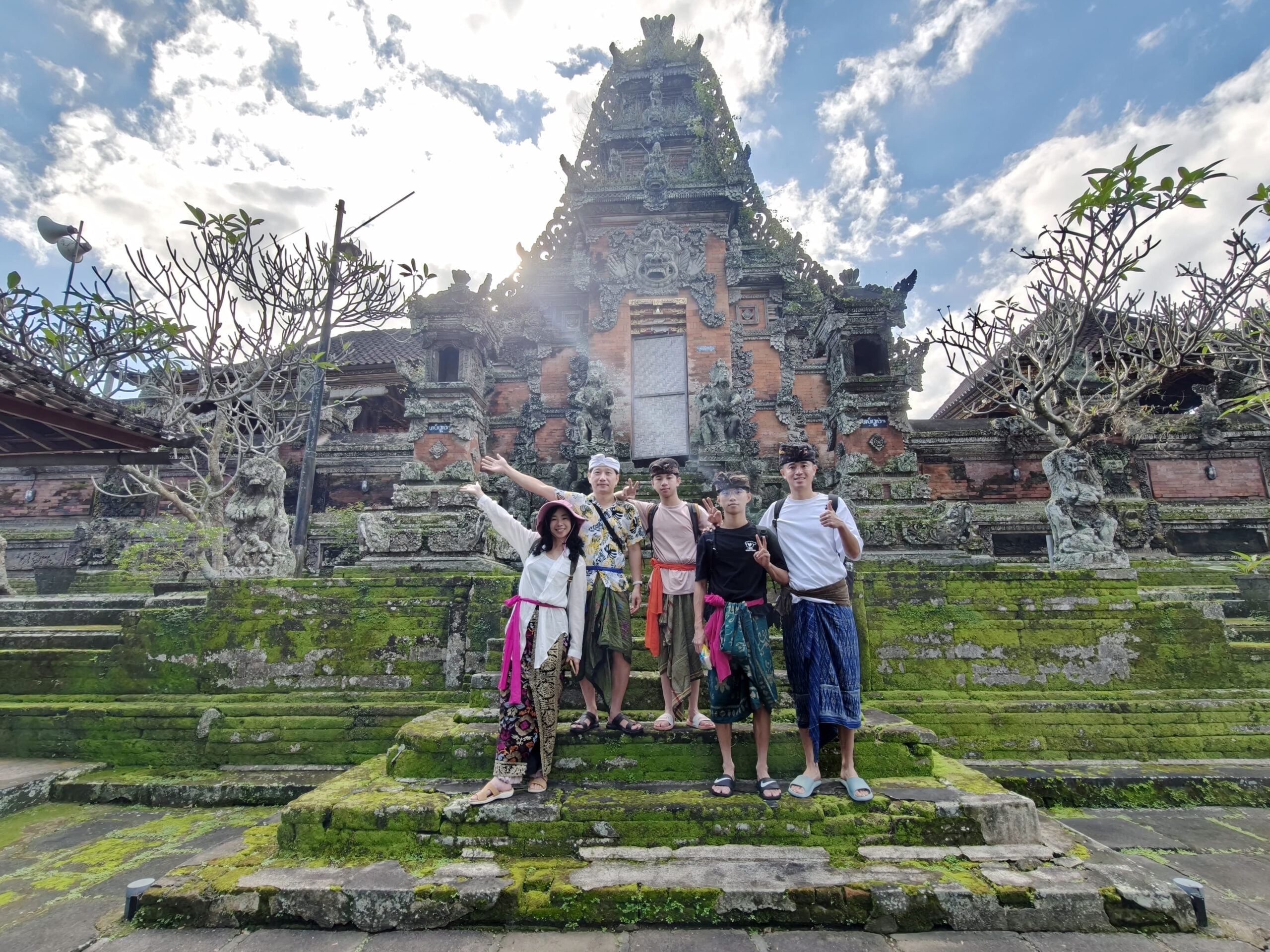 Bali Rural Trekking | Bali Made Tour | Pura Dalem Bukit Batu Gianyar