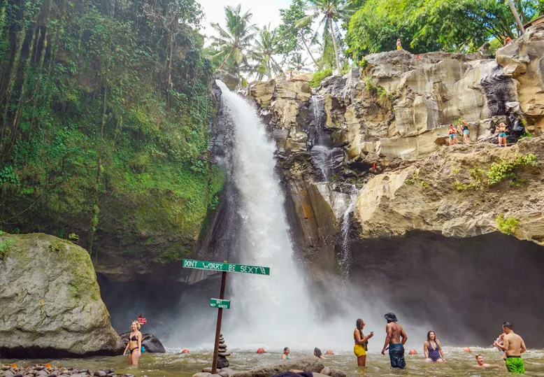 Bali Cultural Daily Coach | Tegenungan Waterfall