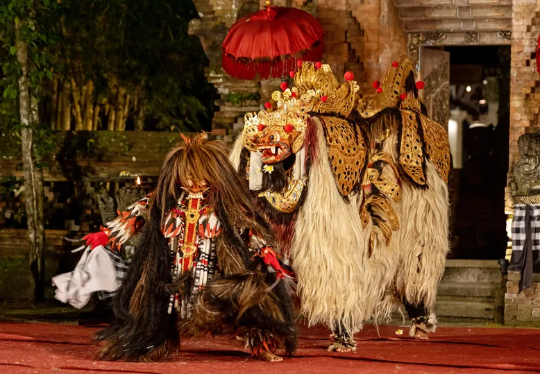 Barong & Kris Dance Show at Arma Museum | Bali Made Tour